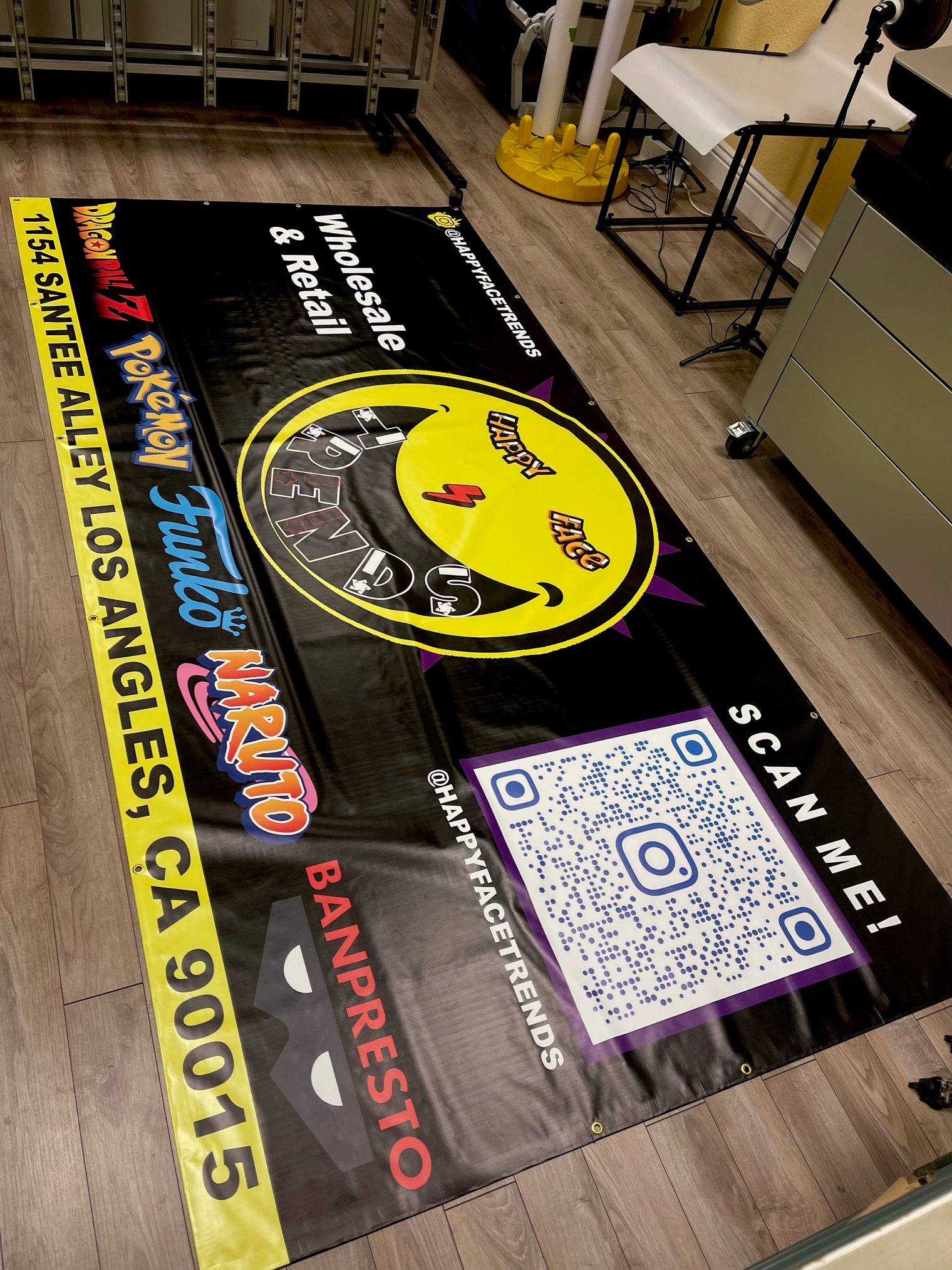Avas PREMIUM HIGH QUALITY Custom Vinyl Banners!